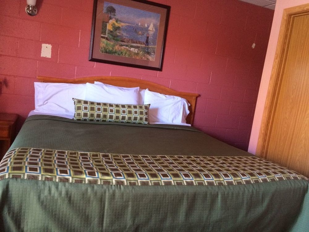 Sleep-Ees Inn, Saginaw & Frankenmuth Rom bilde