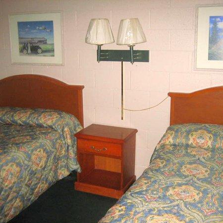 Sleep-Ees Inn, Saginaw & Frankenmuth Rom bilde